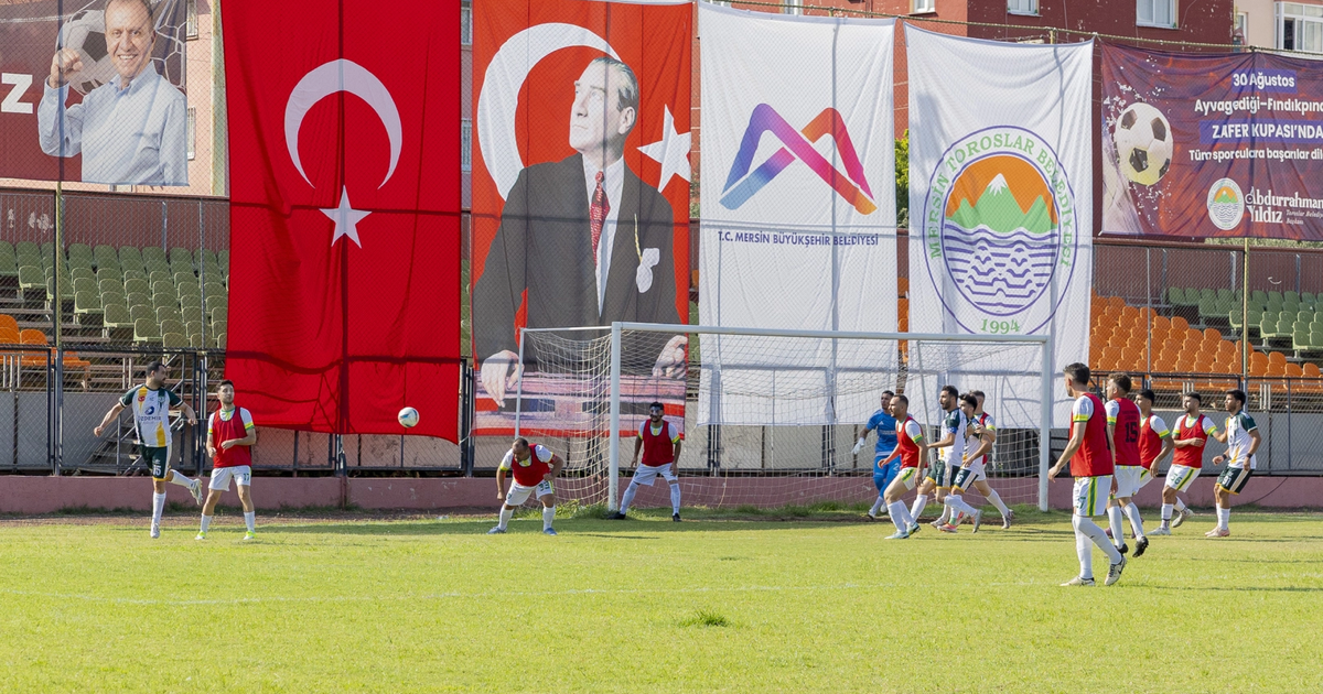 Mersinde 30 agustos zafer kupasi futbol heyecani basladi rKvW7Itd